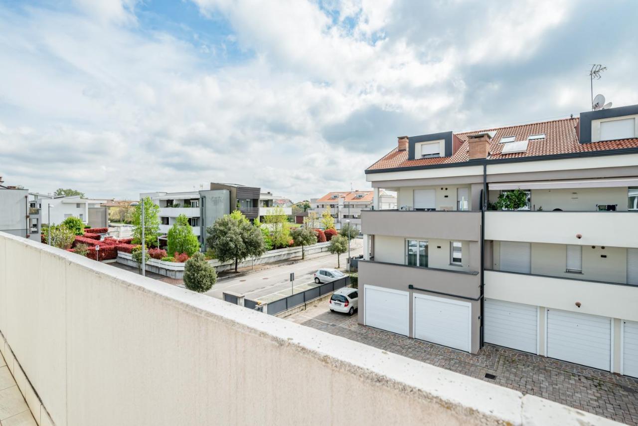 Padova Albignasego Apartment Con Terrazzo X7! ภายนอก รูปภาพ
